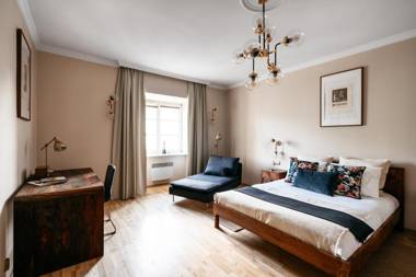 Fresco Apartment by Loft Affair