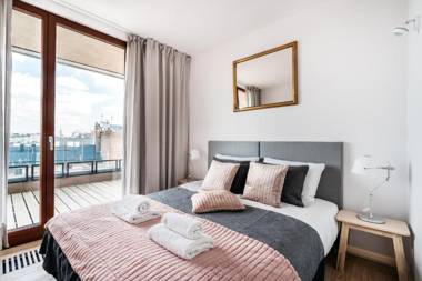 Penthouse Uptown by LoftAffair