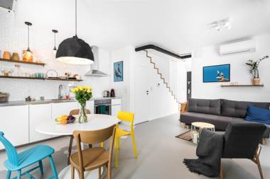 Designer two-level loft in Kazimierz district