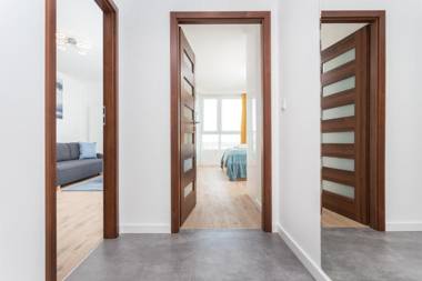 Mogilska Tower Apartment near Tauron Arena Krakow by InPoint