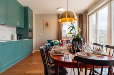 Garden-View Apartment in the Cracow City Center