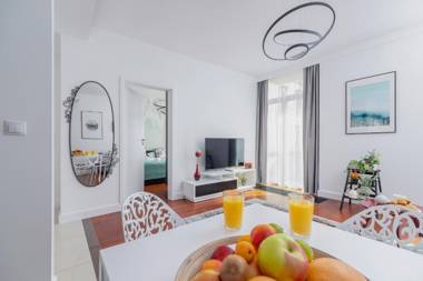 Apartment Łobzowska Cracow by Renters