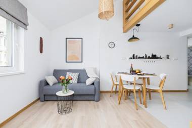 Modern Studios Stachowicza Cracow by Renters