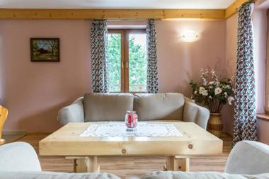 Domy Sywarne z Sauną i widokiem na góry