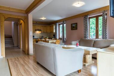 Domy Sywarne z Sauną i widokiem na góry