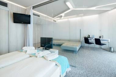 Ultra Marine by Zdrojowa