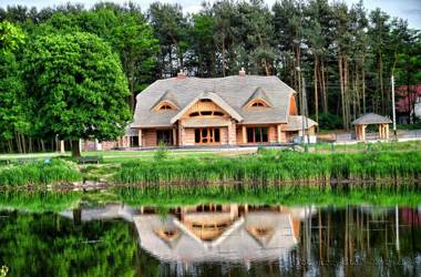 NOCLEGI DREWNIANA CHAŁUPA