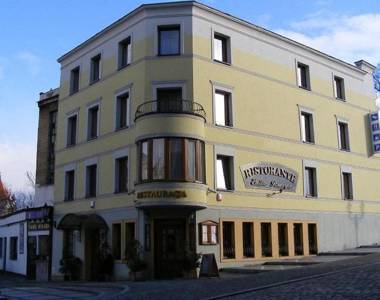 Przy Żelaznym Moście