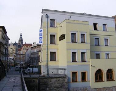 Przy Żelaznym Moście