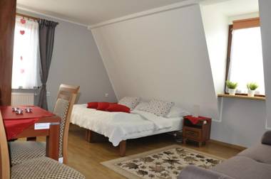 Willa Irys z basenem