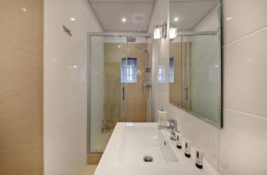 Jagiellonska 3 ApartHotel