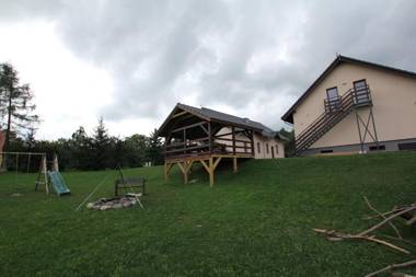 Apartamenty Czerwony Dworek