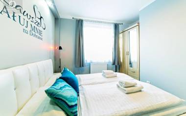 Wonder Home - Komuny Paryskiej - Domki górskie z kominkami