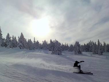 Domek Karpatka 1 przy wyciągu narciarskim
