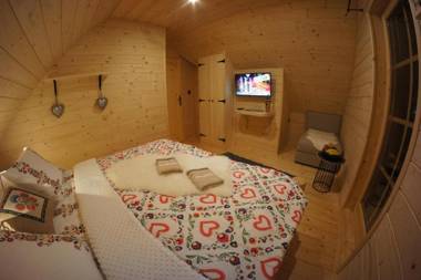 Góralska Osada Karpacz - Domki Lux