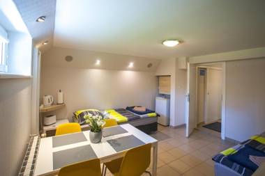 Noclegi Miodowa Near By The Beach Gdynia – Orłowo