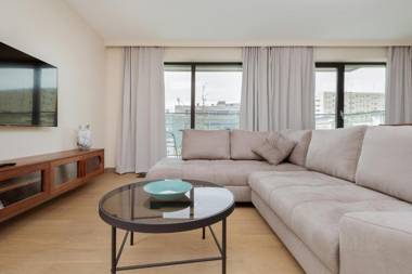 Moderna Central Apartment Gdynia by Renters