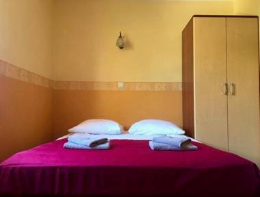 Pokoje Gościnne Via Steso