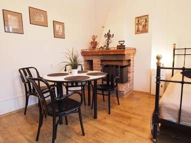 Grand-Tourist Old Town Center Apartments