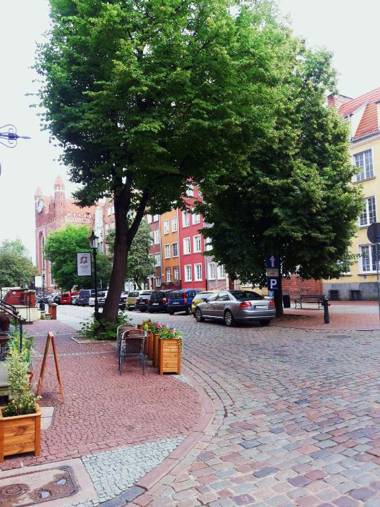 SWEET HOME HOSTEL Pokoje Gościnne Guest Rooms Privatzimmer OLD TOWN