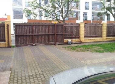 Cozy Apartment With Garden