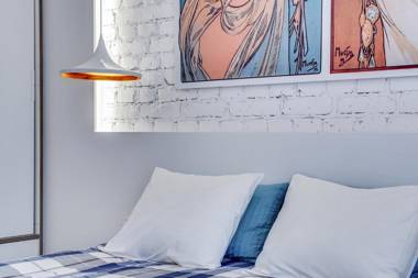 Blue Mandarin Solidarity Square