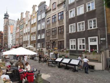 Grand-Tourist Amber Rose Apartment