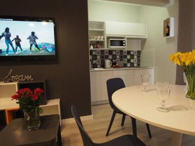 Grand Tourist Goth 1/5 Rajska Str