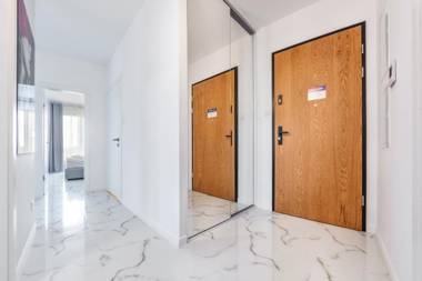 Luxury Long Island Suite