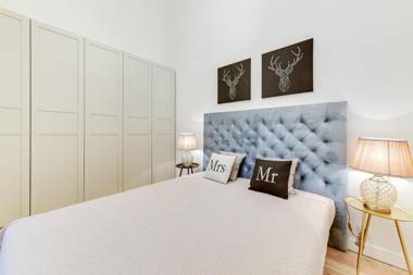 Navy Group - Apartamenty Długa 35