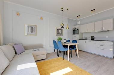 Dom & House - Apartments Kameralnie Estate