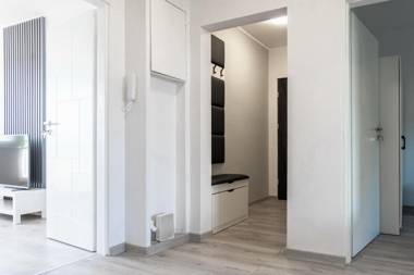 Quadratum Apartment by Renters