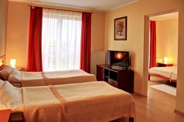 Apartamenty & Restauracja Janus