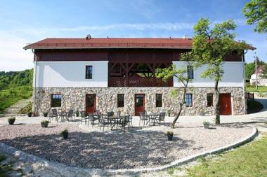 Willa Wzgórze Poręba