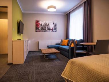 Aparthotel CENTRUM Gliwicka 18