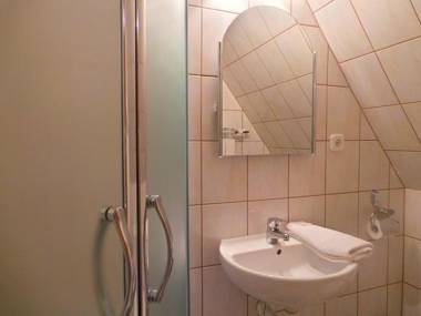 9 Sił Drewniany Dom