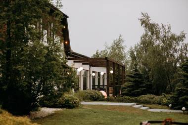 Dwor Bogucin Hotel&Restauracja