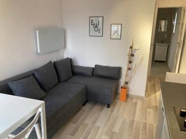 Makosieje Resort-komfortowy dom 15m od jeziorabonogrzewaniepraca zdalnaw-fi