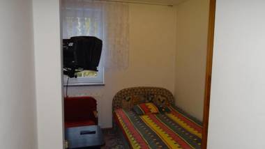 Ośrodek Wypoczynkowy "Hotel Korona"