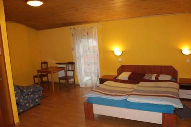 Zagroda Agroturystyczna Wiecha