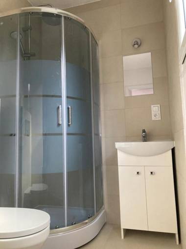 Makosieje Resort-komfortowy dom 20m od jeziorabonogrzewaniewifi