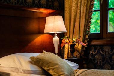 Pałac Myśliwski w Antoninie