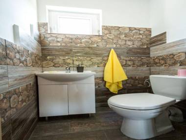 Rustic Chalet in Posada Górna with Fireplace