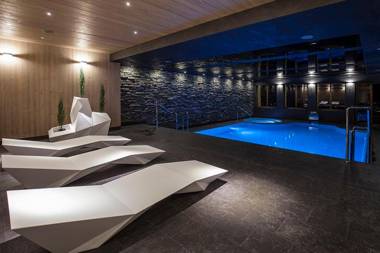 Hotel Zawrat Ski Resort & SPA