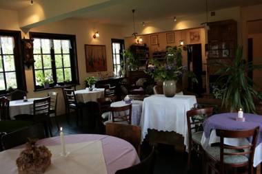 Gościniec i Herbaciarnia Pod Złotą Łyżwą