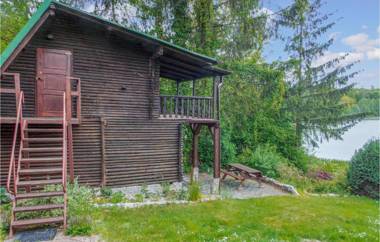 Amazing home in Stara Dobrzyca with WiFi and 2 Bedrooms