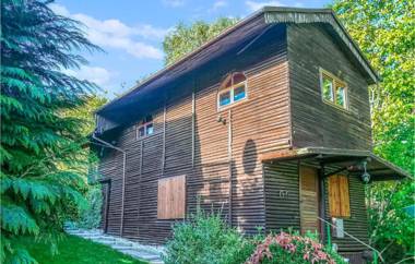 Amazing home in Stara Dobrzyca with WiFi and 2 Bedrooms