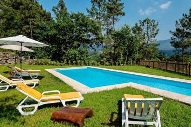 One bedroom house with shared pool enclosed garden and wifi at Vilar de Ferreiros