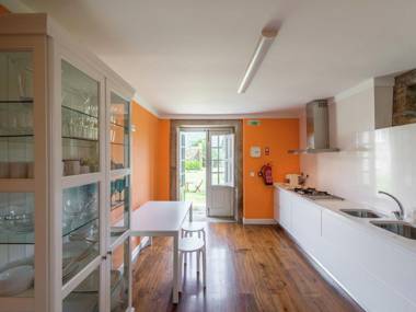 Holiday Home in Ponte de Lima with Swimming Pool