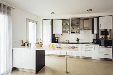 Clerigo - Holiday Apartments - By SCH